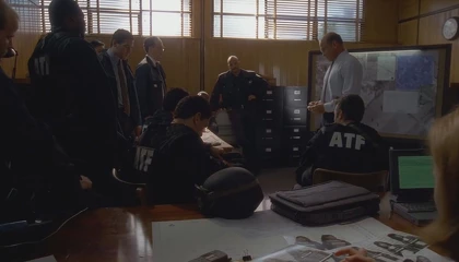 Кадры из сериала Секретные материалы (1993)