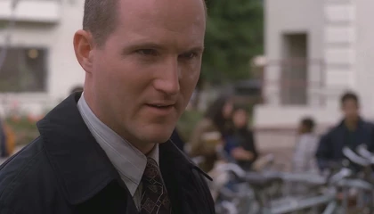 Кадры из сериала Секретные материалы (1993)