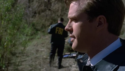 Кадры из сериала Секретные материалы (1993)